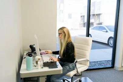 BelleSculpt — Cosmetic Surgery logo