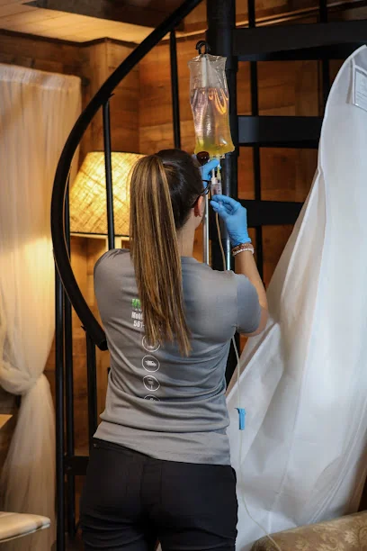 Hydration and Health Mobile IV Drip Therapy logo