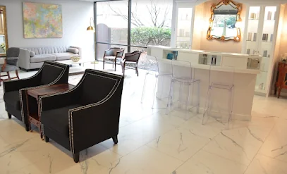 Charlotte Plastic Surgery logo