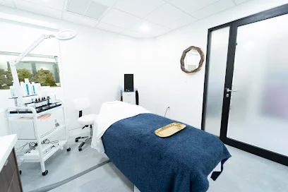 Brickell Cosmetic Center-Aesthetics & Dermatology logo